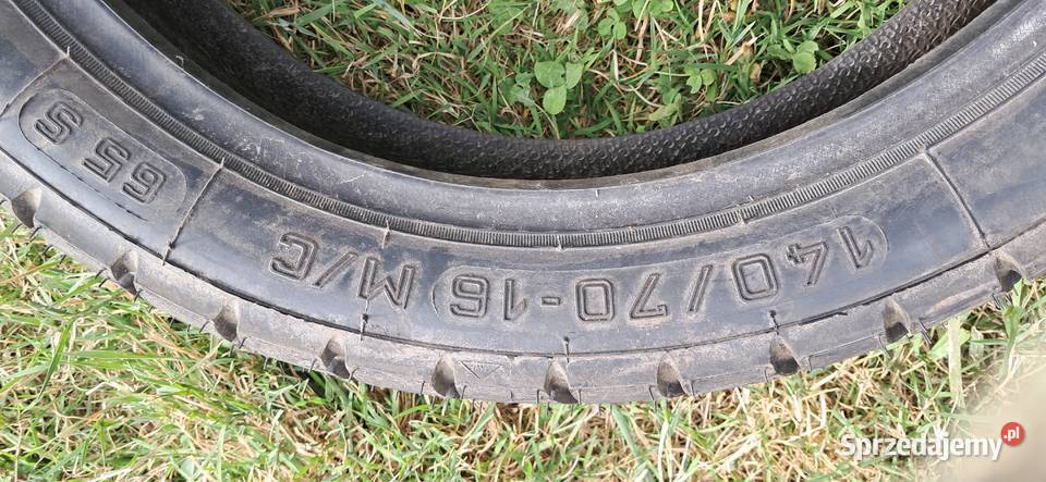 Opona motocyklowa 16