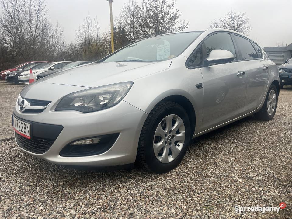 Opel Astra J 16CDTI110EURO6 180000km Warszawa