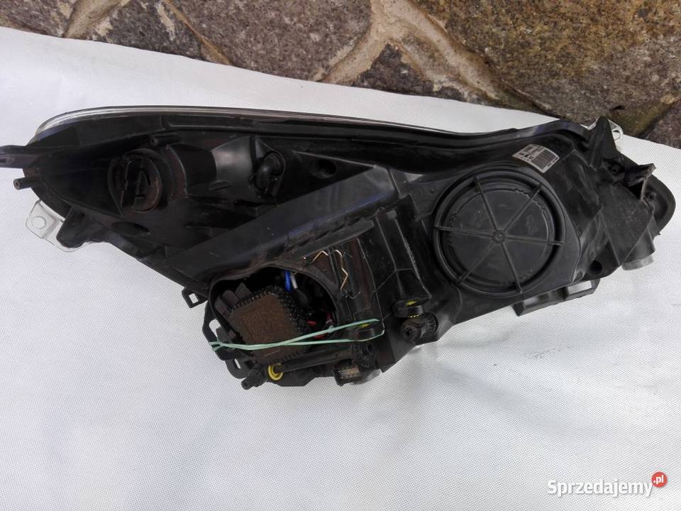 Opel Corsa D OPC Reflektory soczewkowe Xenon Żmigród