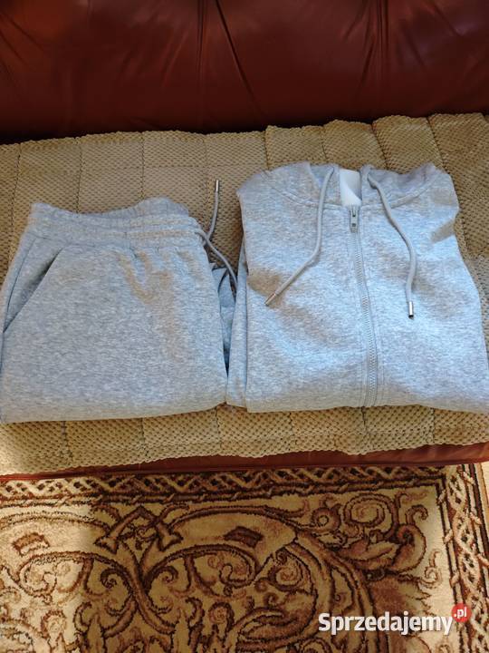 sprzedam dres komplet popielaty Odzież sportowa małopolskie Gorlice