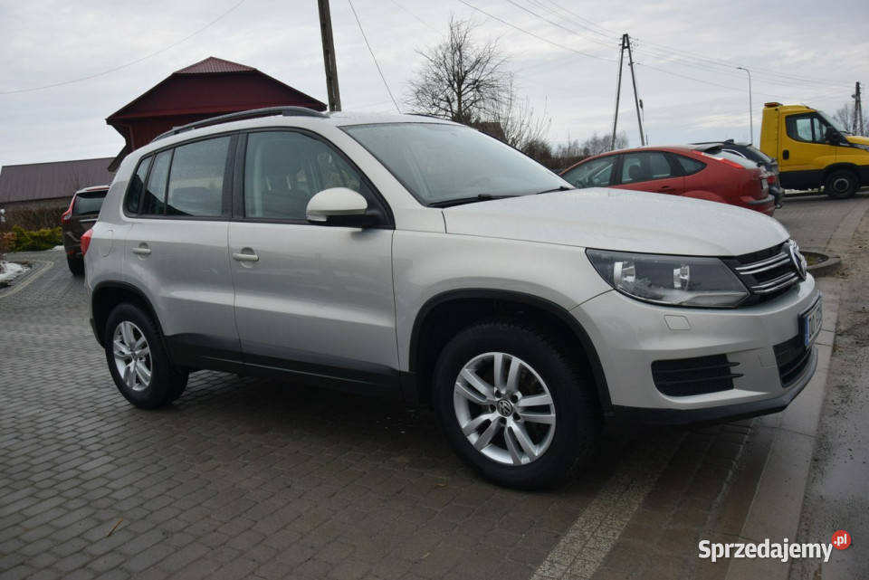 Volkswagen Tiguan 20D Lift Navi PDC Tempomat nieuszkodzony Majdan Sieniawski