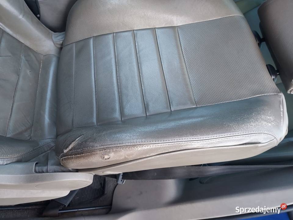 Renault Megane Coupe 2004 r Rok produkcji 2004 Motoryzacja śląskie sprzedam