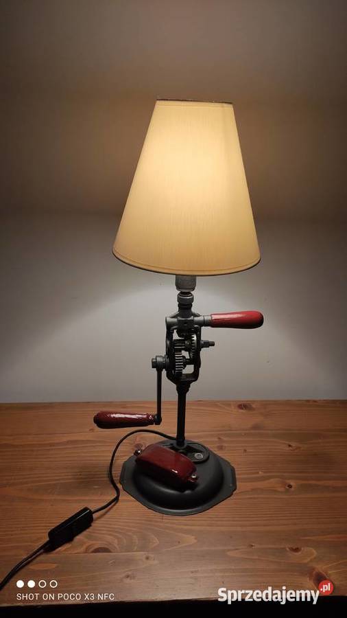 Lampaloft prezent styl industrialnydrogo Warszawa