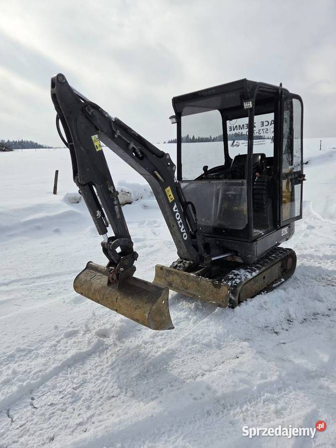 Minikoparka VOLVO EC15C Rok produkcji 2014 Mochnaczka Wyżna sprzedam