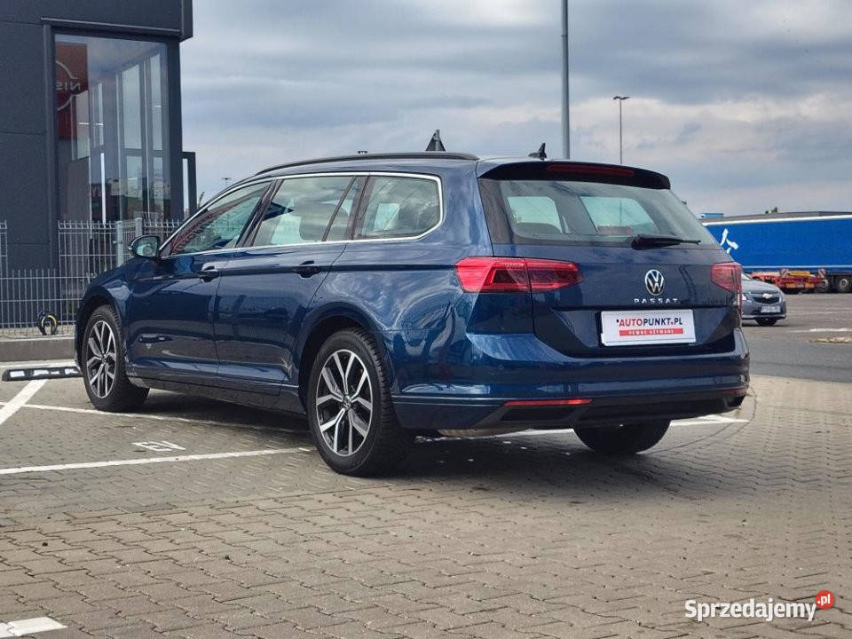 Volkswagen Passat 2023r Automat Full LED Kamera