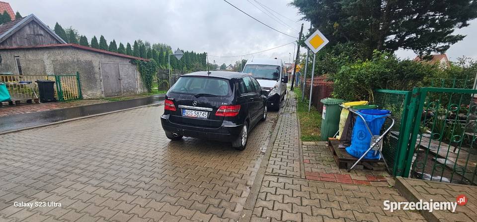 Mercedes B180 tuner TV
