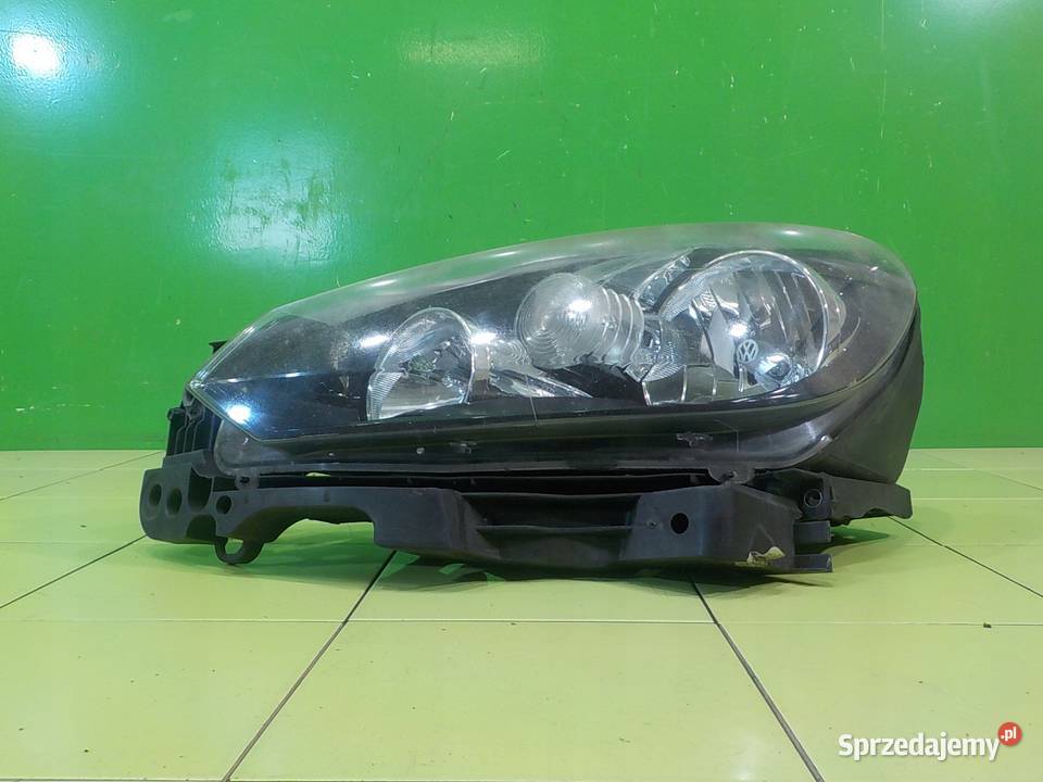VW GOLF VI 14 TSI 09r HB 5D lampa lewa przod osobowe mazowieckie Suków sprzedam
