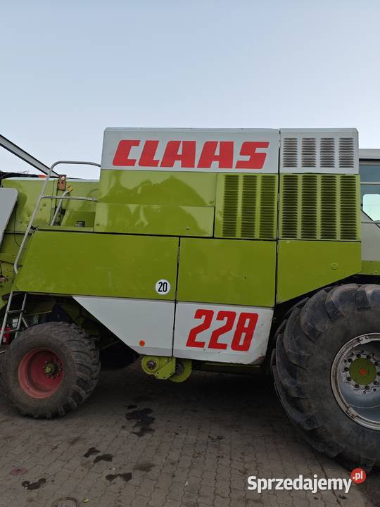 Claas Commandor 228 pomorskie Cedry Wielkie sprzedam
