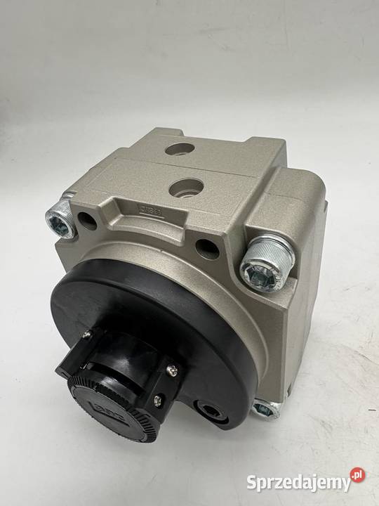 SMC CDRB1BW100180S Rotary Actuator Warszawa