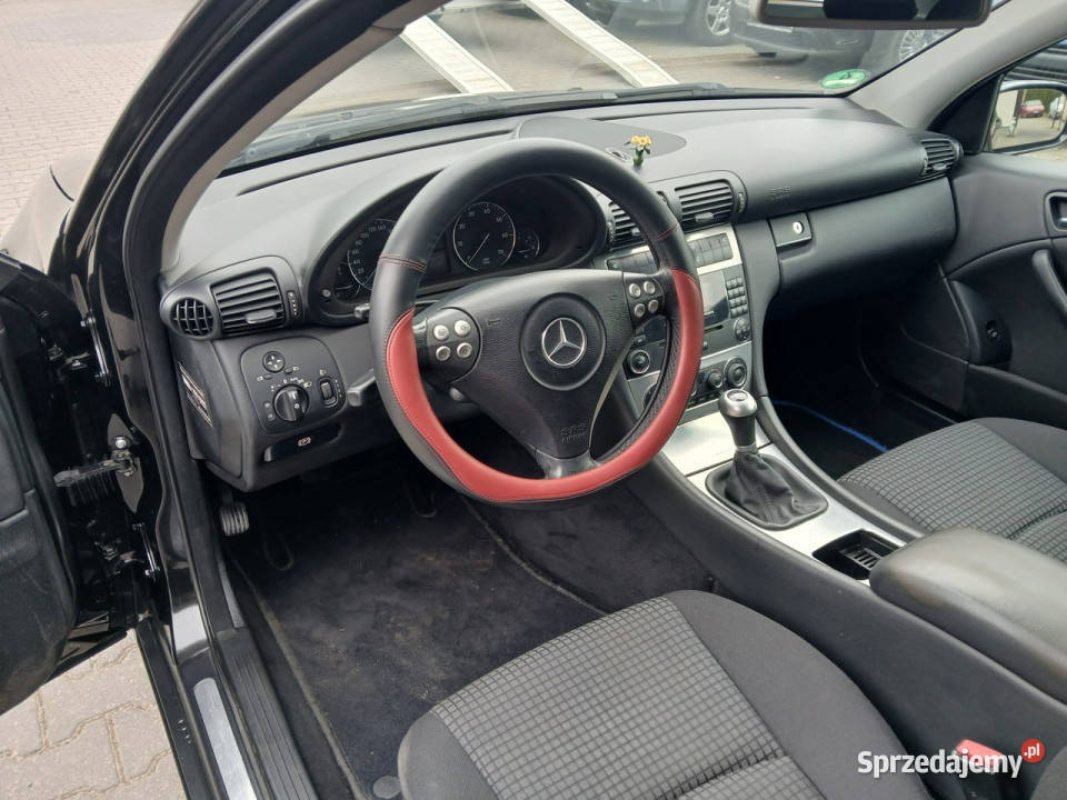 Mercedes C 200 18i compresor LIFT panorama lakier metallic Gryfino