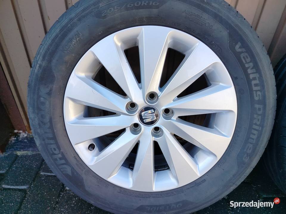 Alufelgi z oponami letnimi Seat Czarna Woda