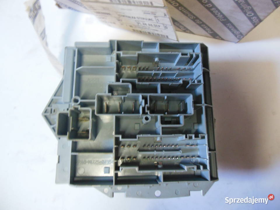 SKRZYNKA BEZPIECZNIKÓW DUCATO BOXER JUMPER 1421