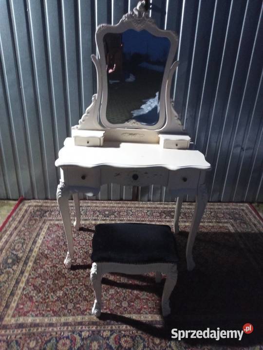 Toaletkę sprzedam Toaletki Borówno sprzedam