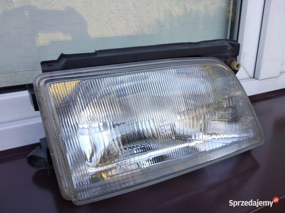 Opel Kadett E lampa przednia prawa reflektor osobowe Sieradz