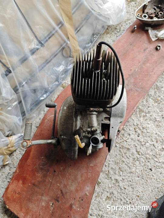 Silnik WSK 125 WSK 3 M 06 Trzybiegowy 3 Biegi Silniki Tylkowo sprzedam