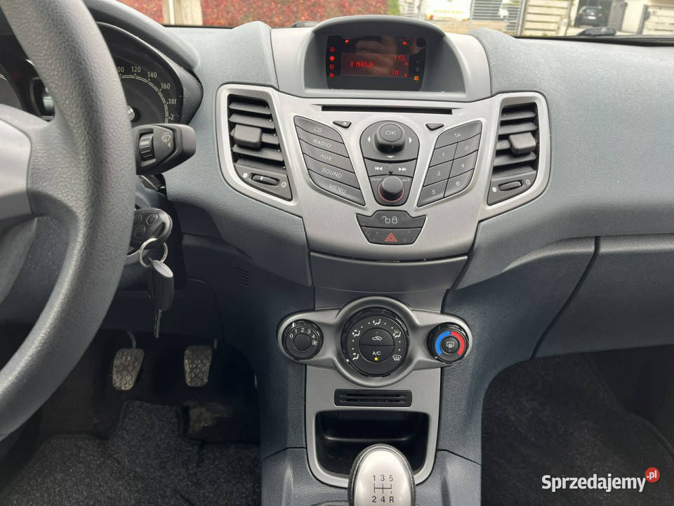 Ford Fiesta 12 Klima El szyby KS SErw TUV Bez bordowy Fiesta Częstochowa