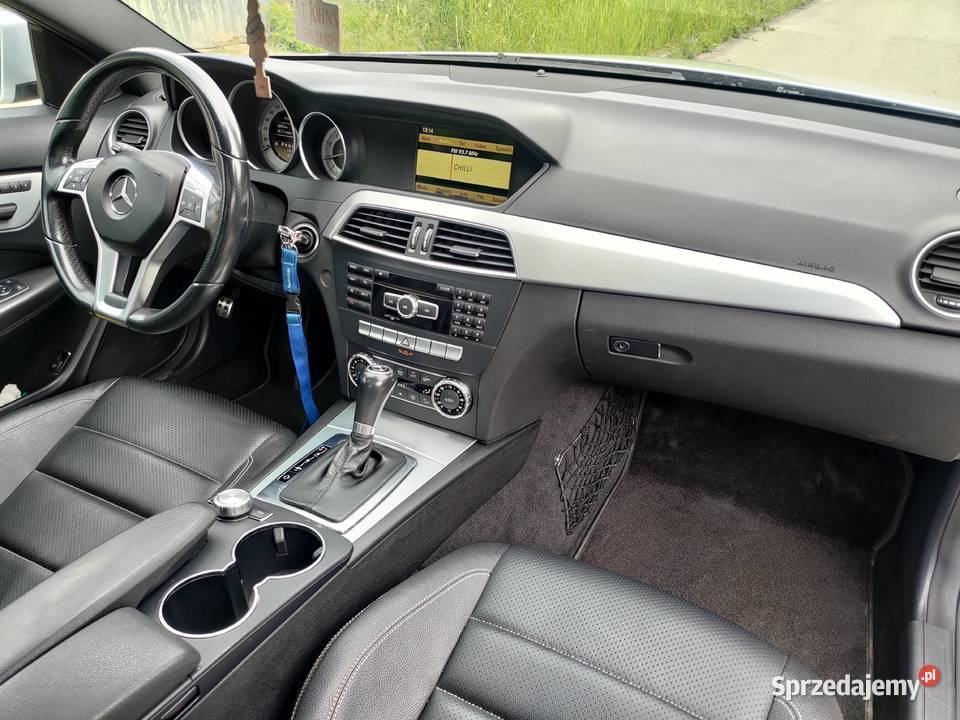 MercedesBenz C250 w204 Coupe 2012r panorama Kraków