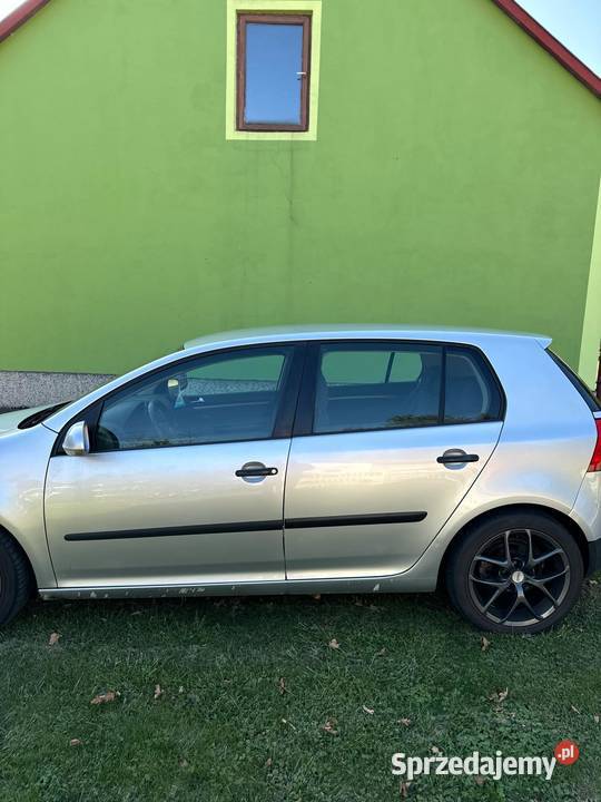 Glof V garażowany Tarnów
