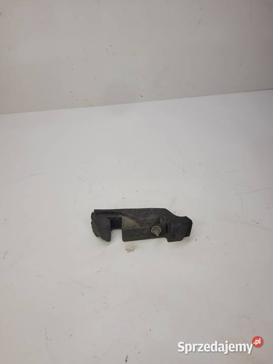 PIANKA WYGŁUSZENIE BŁOTNIKA AUDI A1 8X 8X0823722 Przystajń