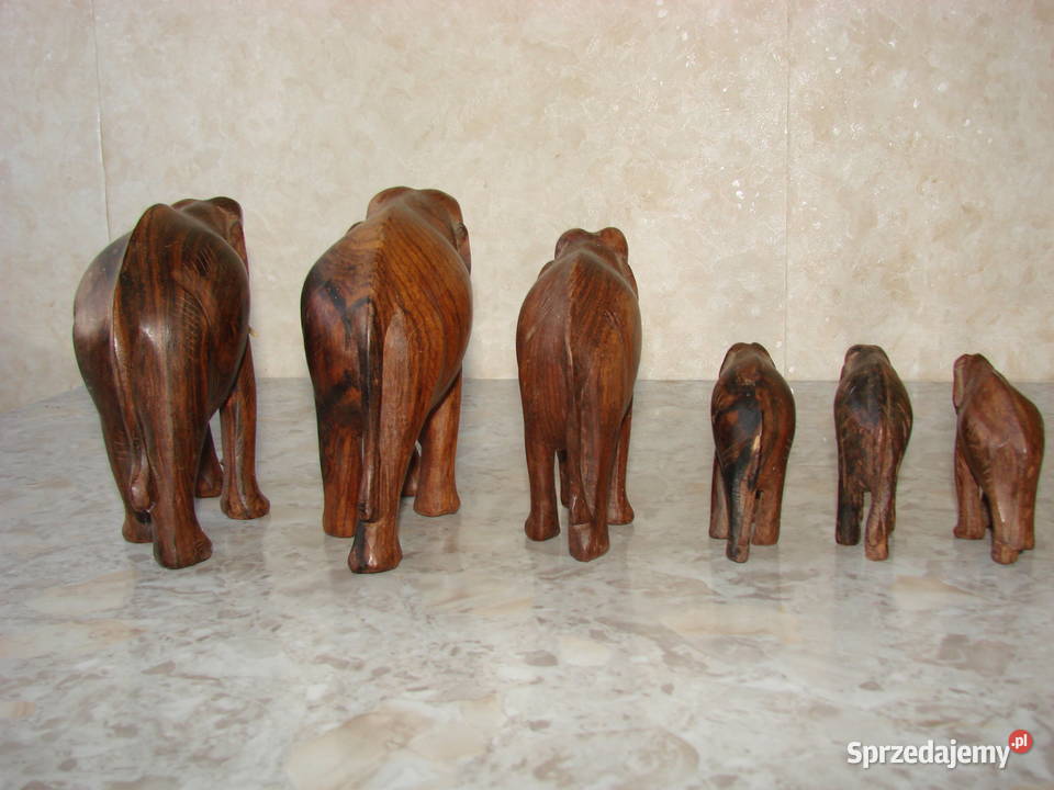 stado słoni indyjskie drewniane figury