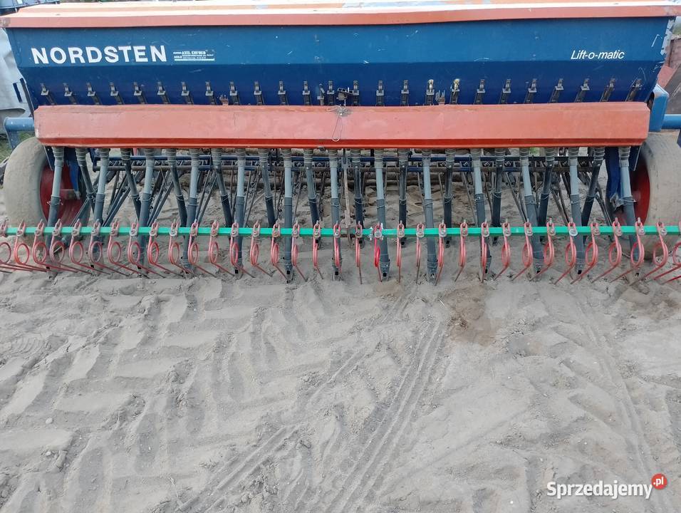 Siewnik zbożowy Claas Nordsten Lift o matic 3 Liniewo