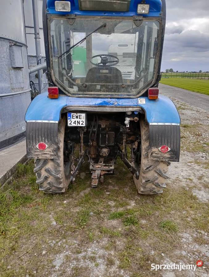 Ciągnik rolniczy Żubroń 2048A Dzietrzkowice