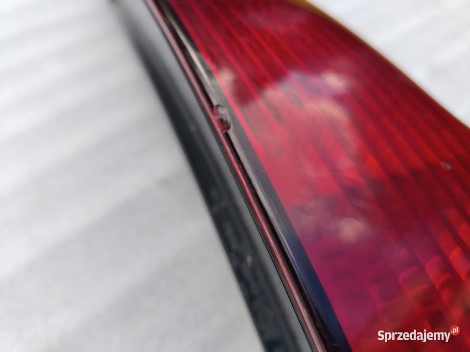 Lampa Prawy Tył Tylna Prawa Volvo V50 I Kombi