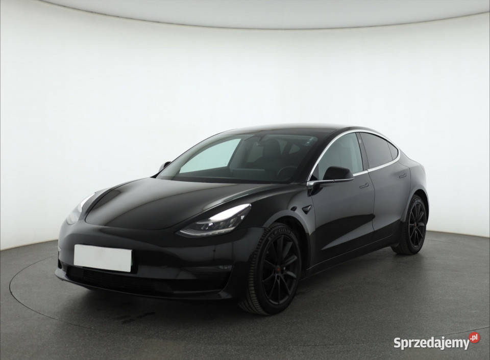 Tesla Model 3 Long Range 4WD 78kWh radio Piaseczno