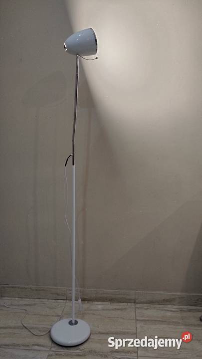 Lampa podłogowa biała wysokość 135 Lipno