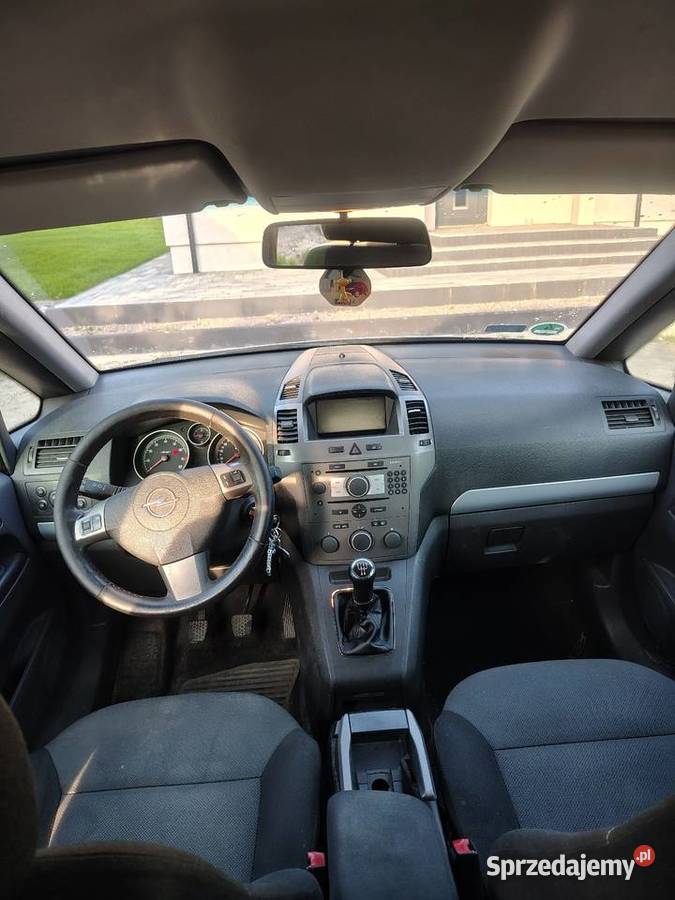 Opel Zafira B 2005 18 Benzyna autoalarm Głogów Małopolski