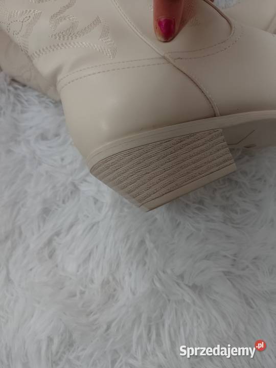 41 Kremowe haftowane krótkie Kozaki botki 26.5cm Kraków