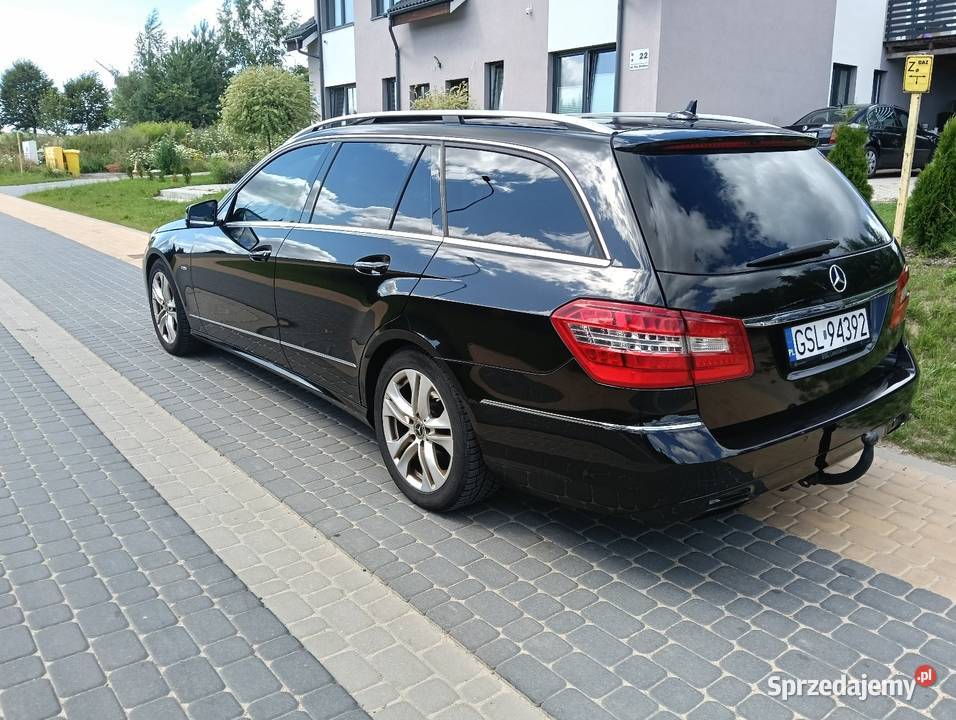 Mercedes E350 CDI 265 2011r AWANGARDA Klasa E pomorskie