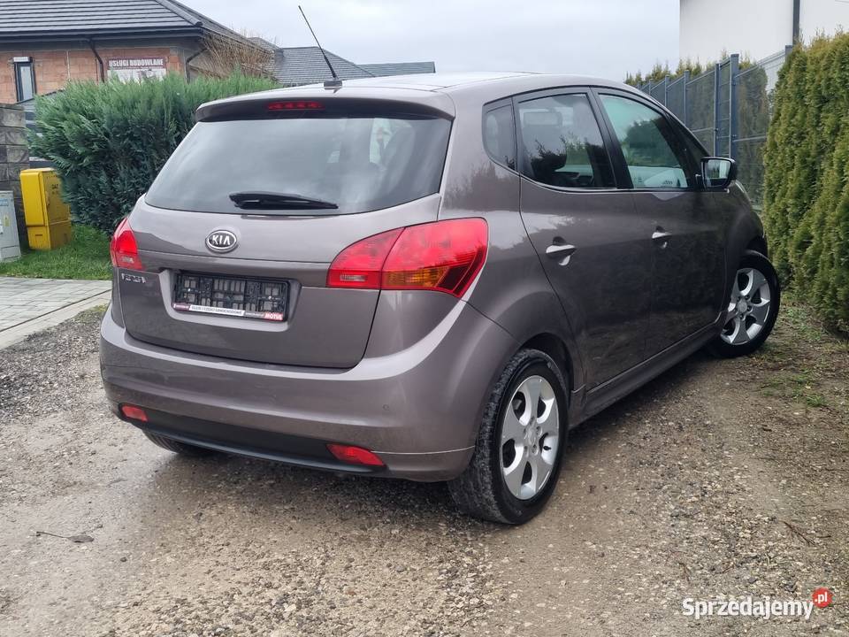 Kia venga benzyna 16 Autamat 1600cm3