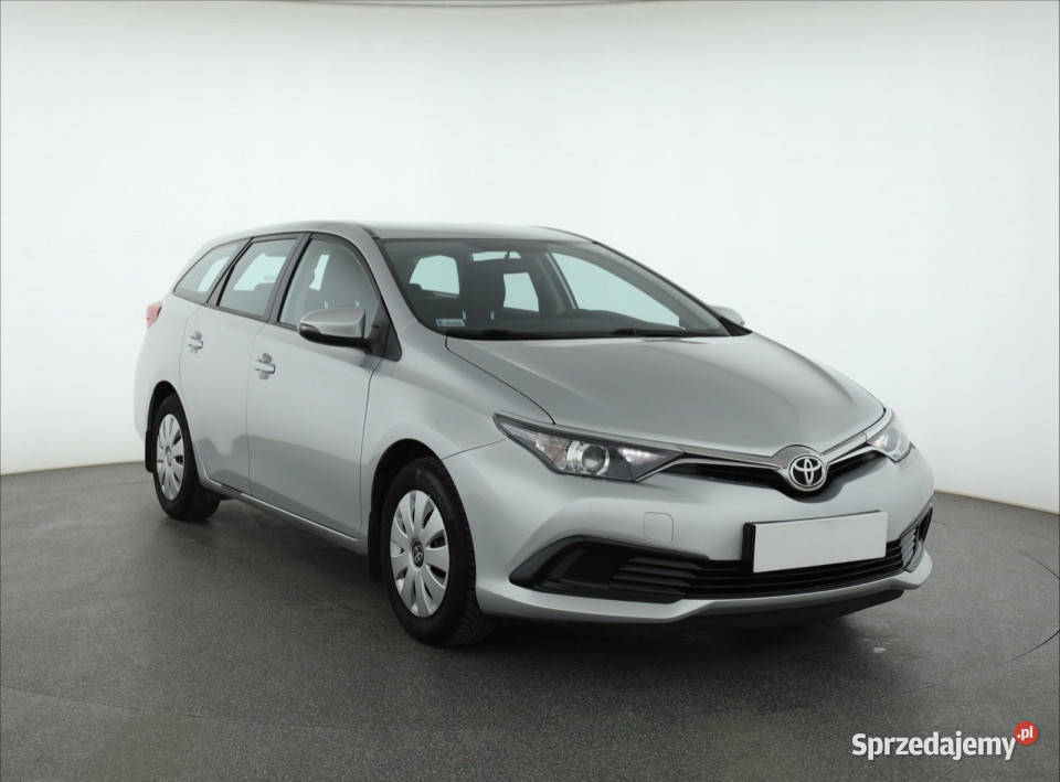 Toyota Auris 16 Valvematic Piaseczno