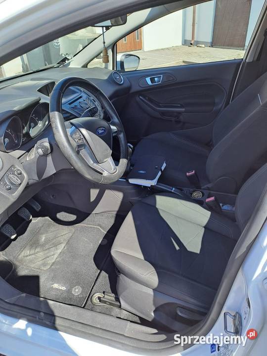 Ford Fiesta 14 LPG Szczebrzeszyn
