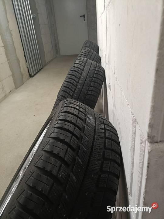 Sprzedam orginalne alusy Audi Średnica 16" Ełk
