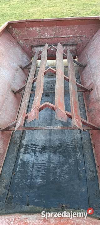 Rcw 3 piast rozsiewacz wapna nawozu wapniarka Kościerzyna