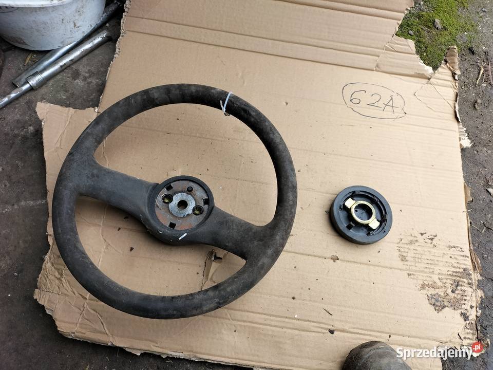 FIAT 126P 126 P ELEGANT MALUCH KIEROWNICA osobowe Kamień-Kolonia