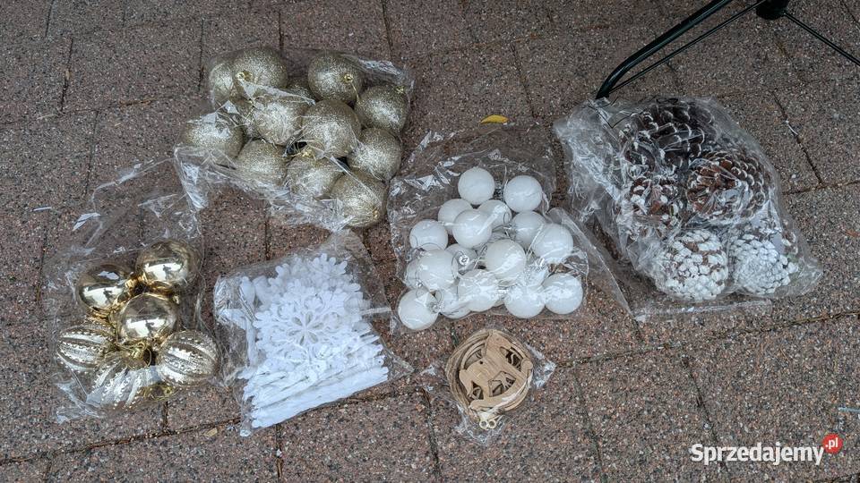 Choinka sztuczna DEWUR 180 ozdoby oświetlenie