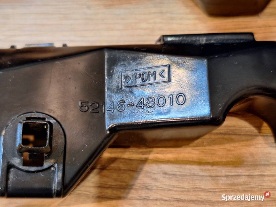 Lexus RX II mocowanie ślizg zderzaka lewy Części montażowe Toruń sprzedam