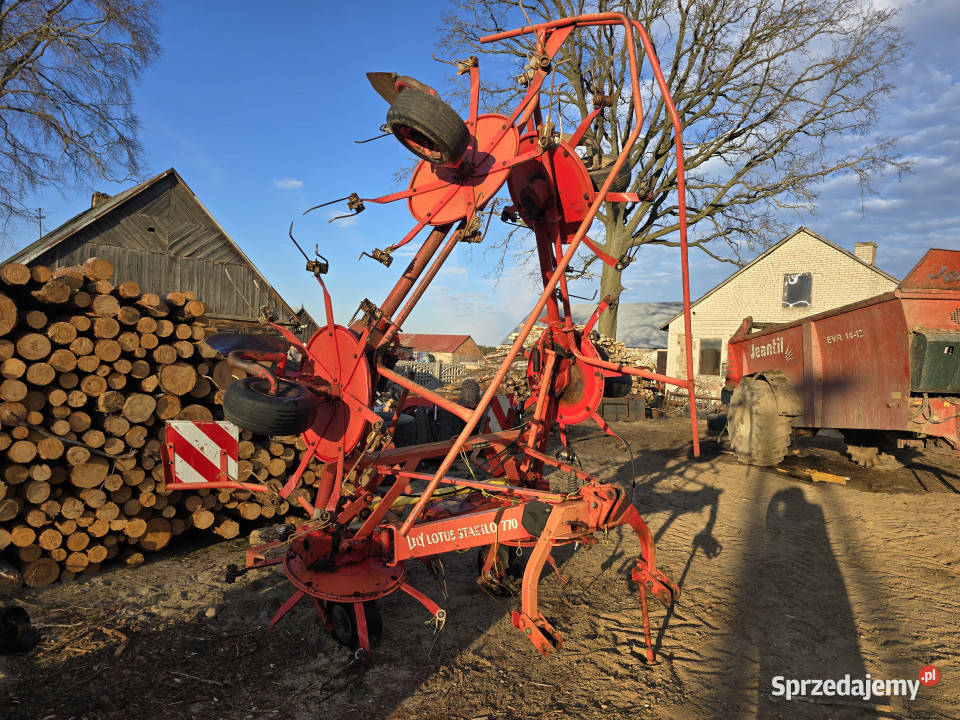 Przetrząsacz siana LELY LOTUS Stabilo 770 77 m Włosty