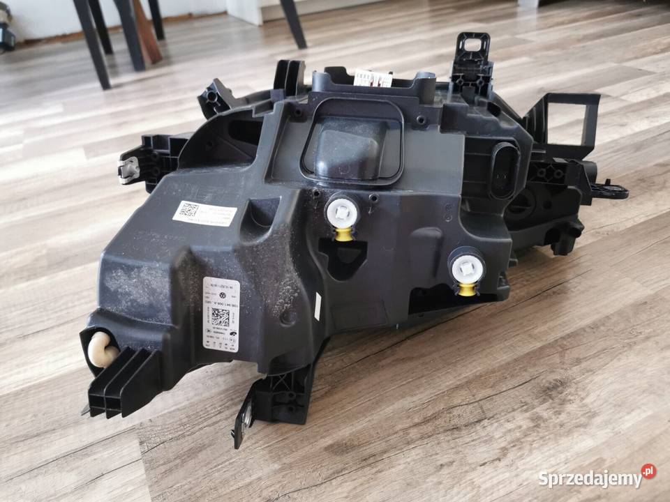 VW ID3 LAMPA PRZEDNIA PRAWA LED 10B941006A Świerzawa