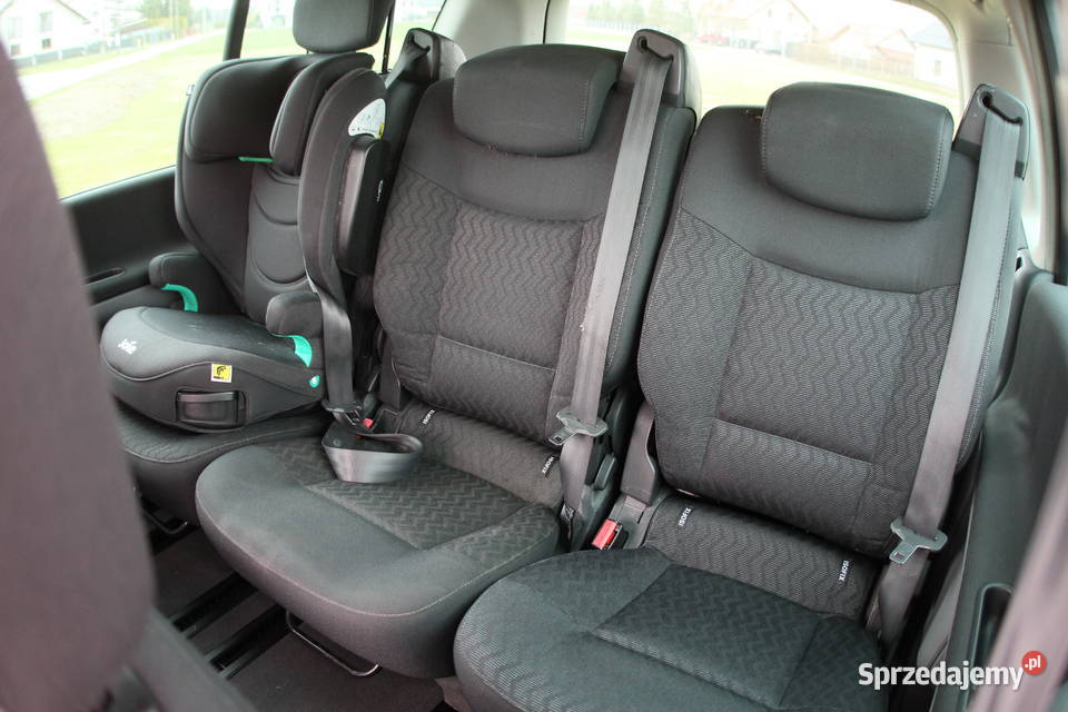 świeży przegląd 2 kpl opon prywatnie 7 miejsc sprzedam