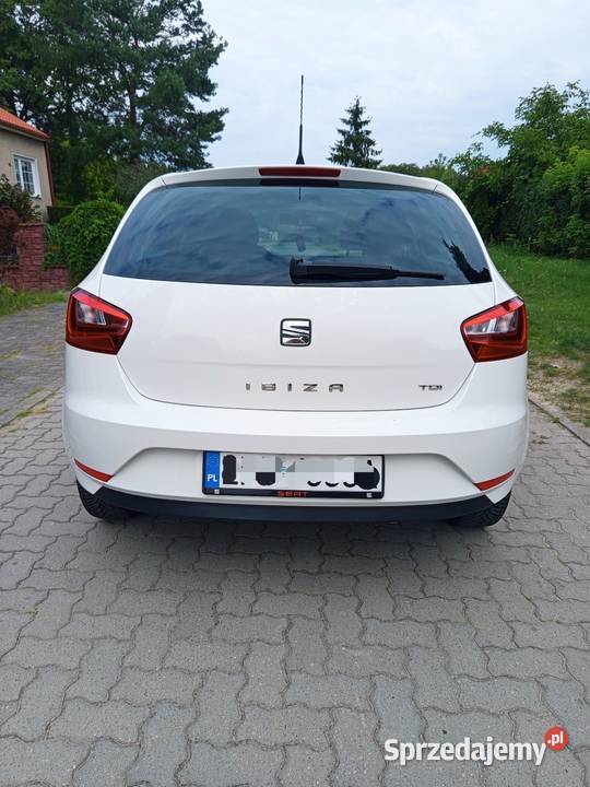 Seat Ibiza z 2015r 16 diesel105 wersja poliftowa 105KM