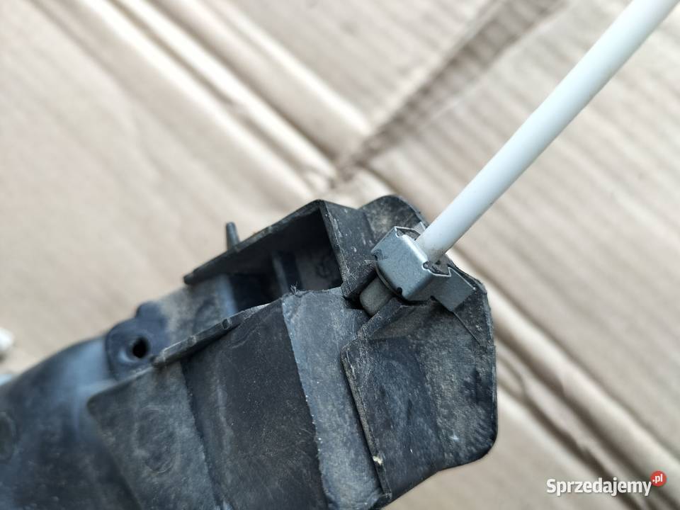 AUDI 80B3 80B4 KLAMKA WEWNĘTRZNA DRZWI PRAWA