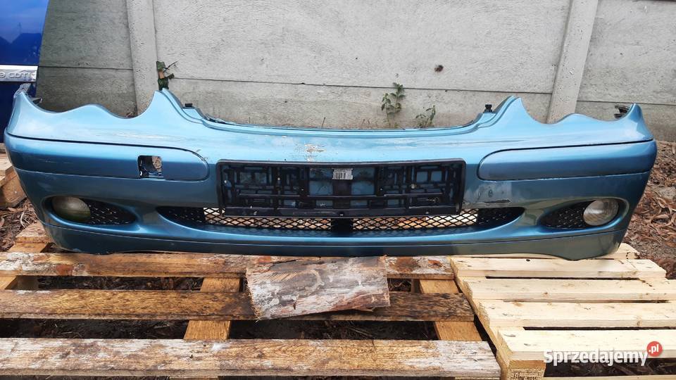 zderzak przód przedni mercedes c w203 halogeny Dębno