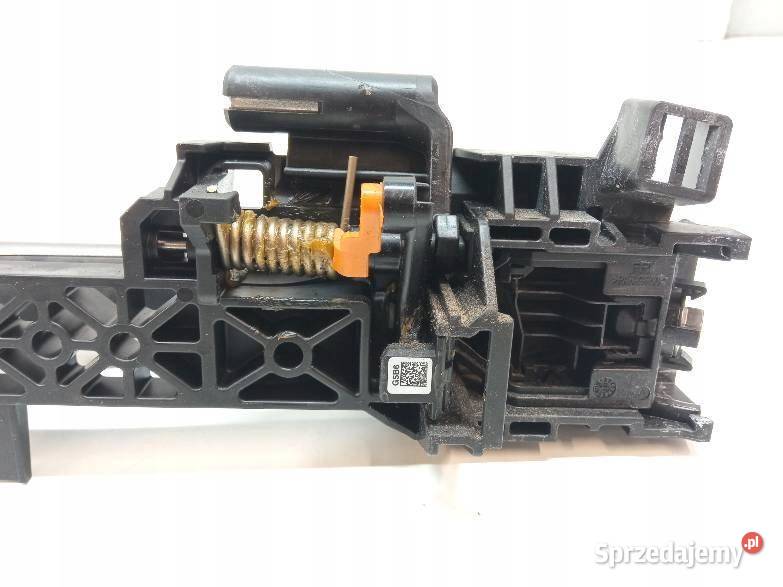 KLAMKA ZEWNĘTRZNA PRAWA PRZÓD B6S NX4E2FR sprzedam