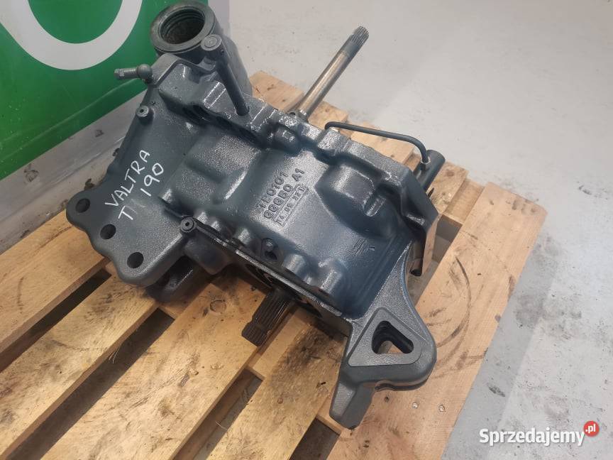 Valtra T 213 Obudowa WOM sprzedam