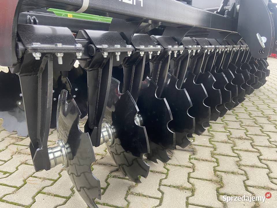 Brona talerzowa BTH400 z wałem daszkowym Brony Opatówek