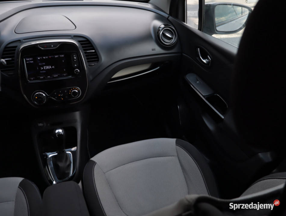 Renault Captur 12 TCe światła przeciwmgielne Lublin